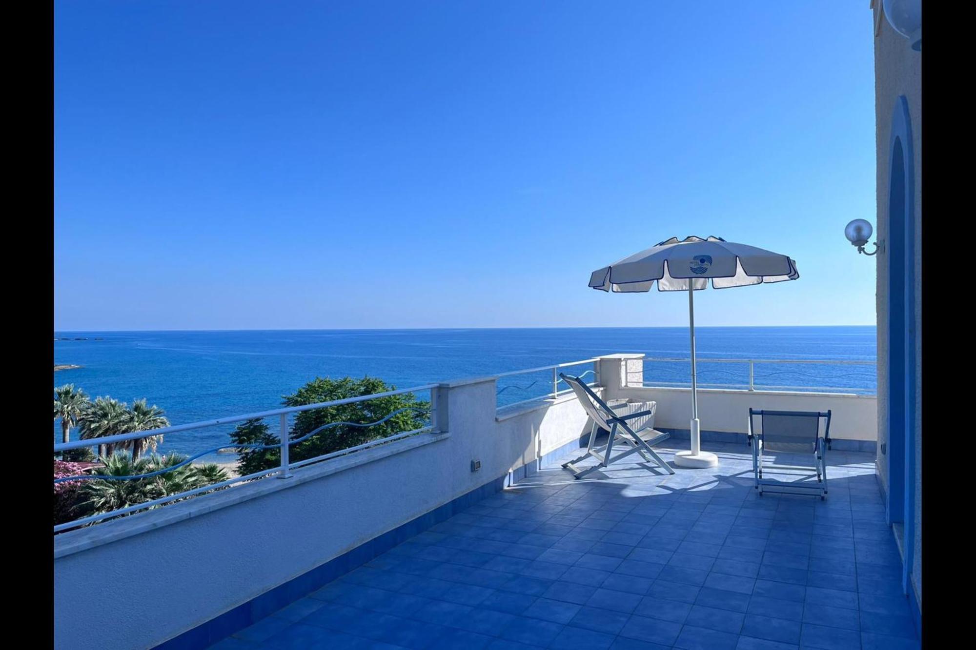 Hotel Ferretti Diamante Esterno foto